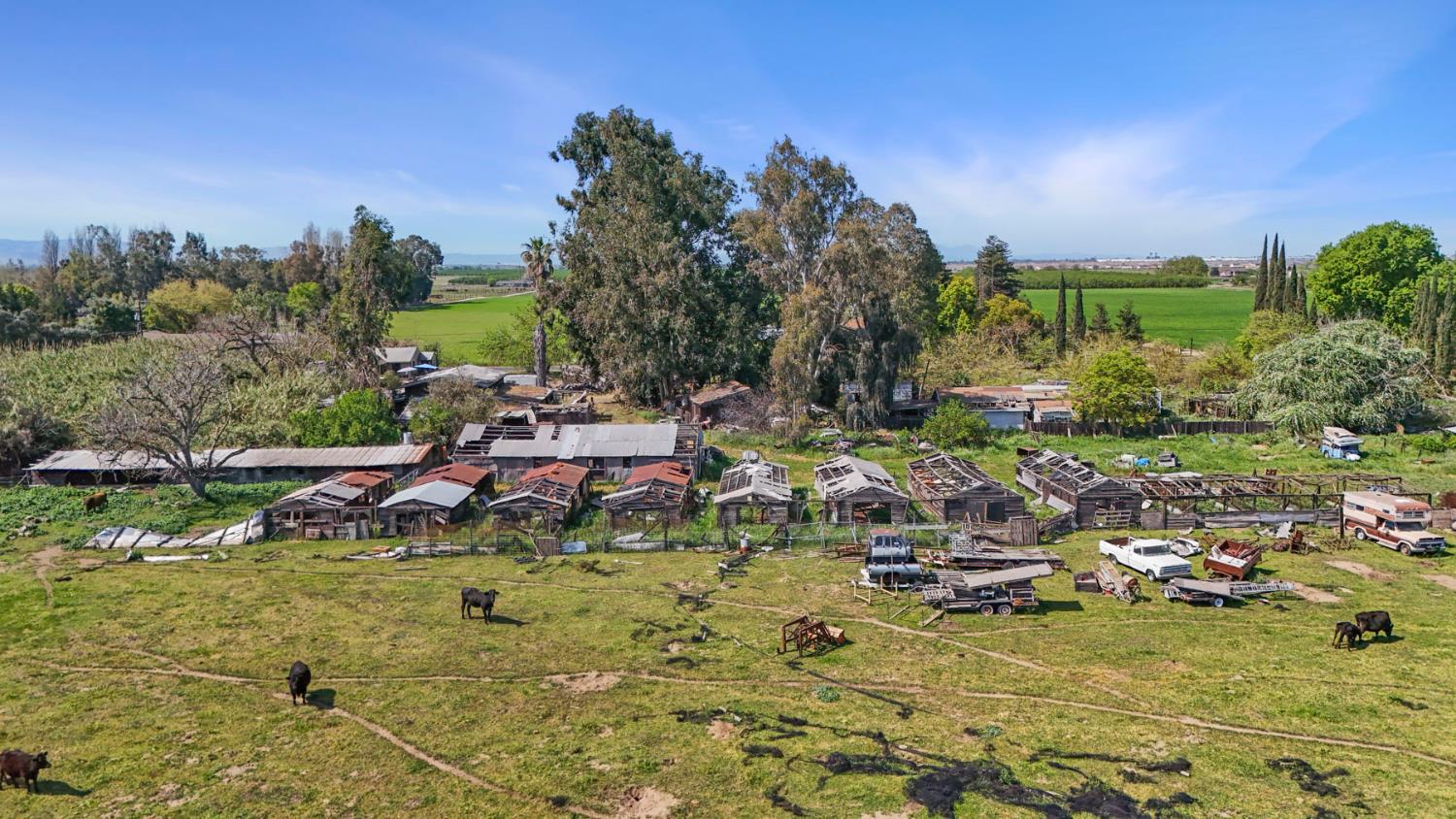 21398 Oleander Avenue