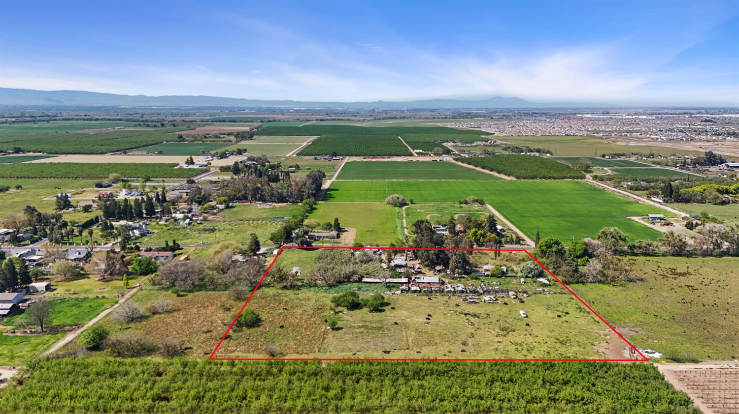 21398 Oleander Avenue