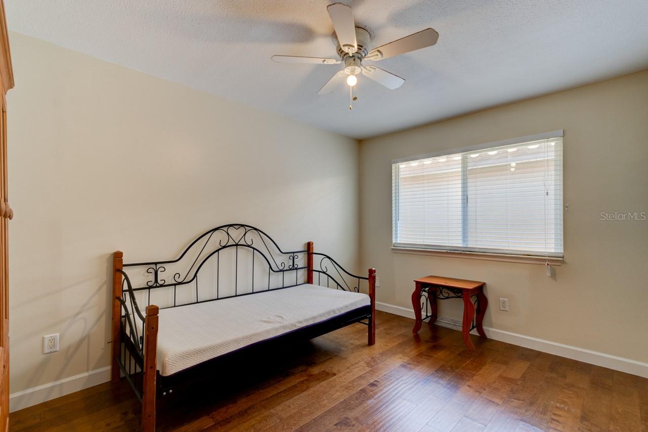 502 OSPREY LN
