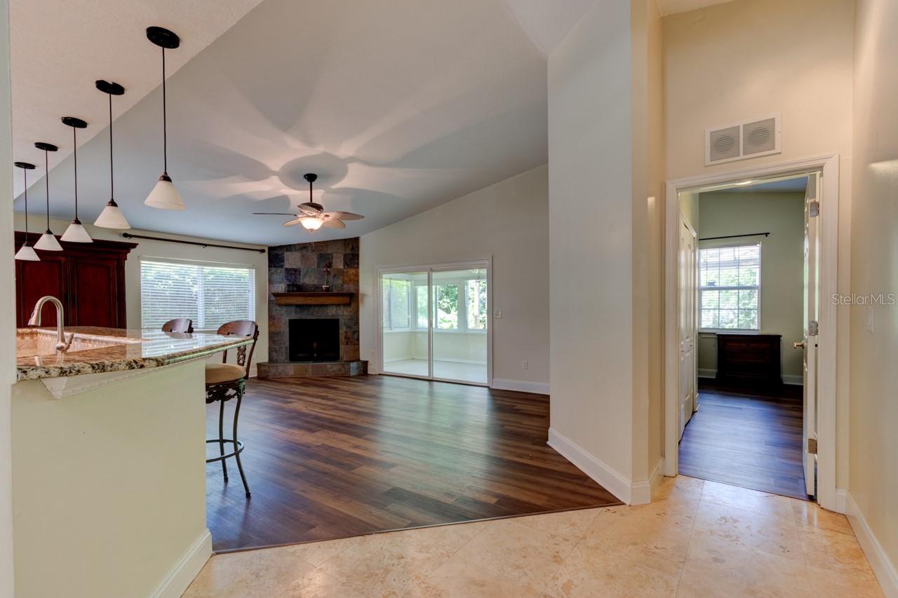502 OSPREY LN
