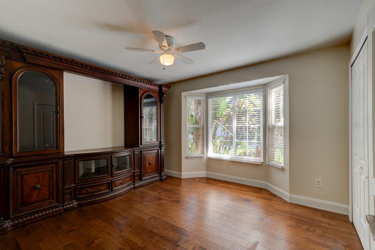 502 OSPREY LN
