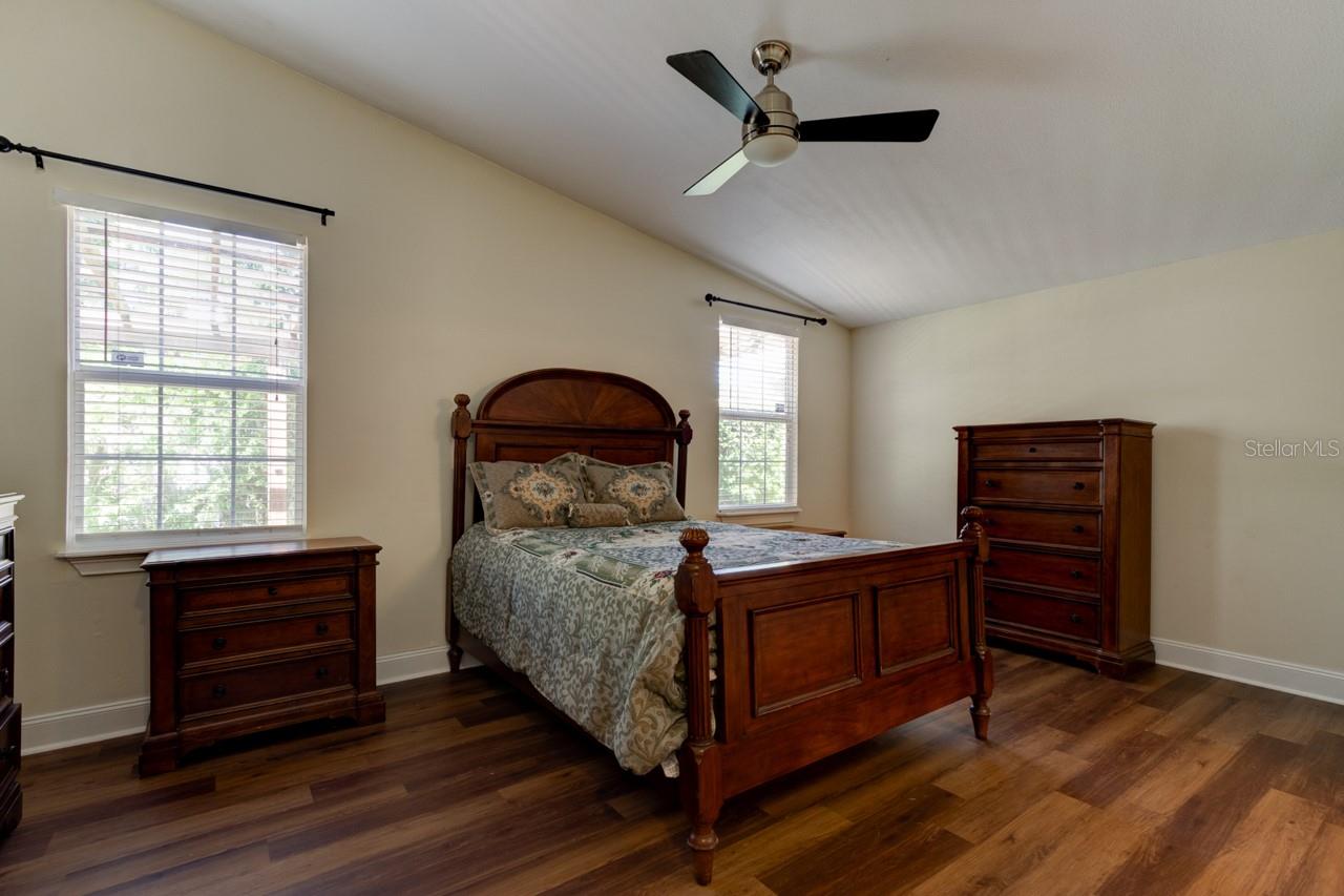 502 OSPREY LN