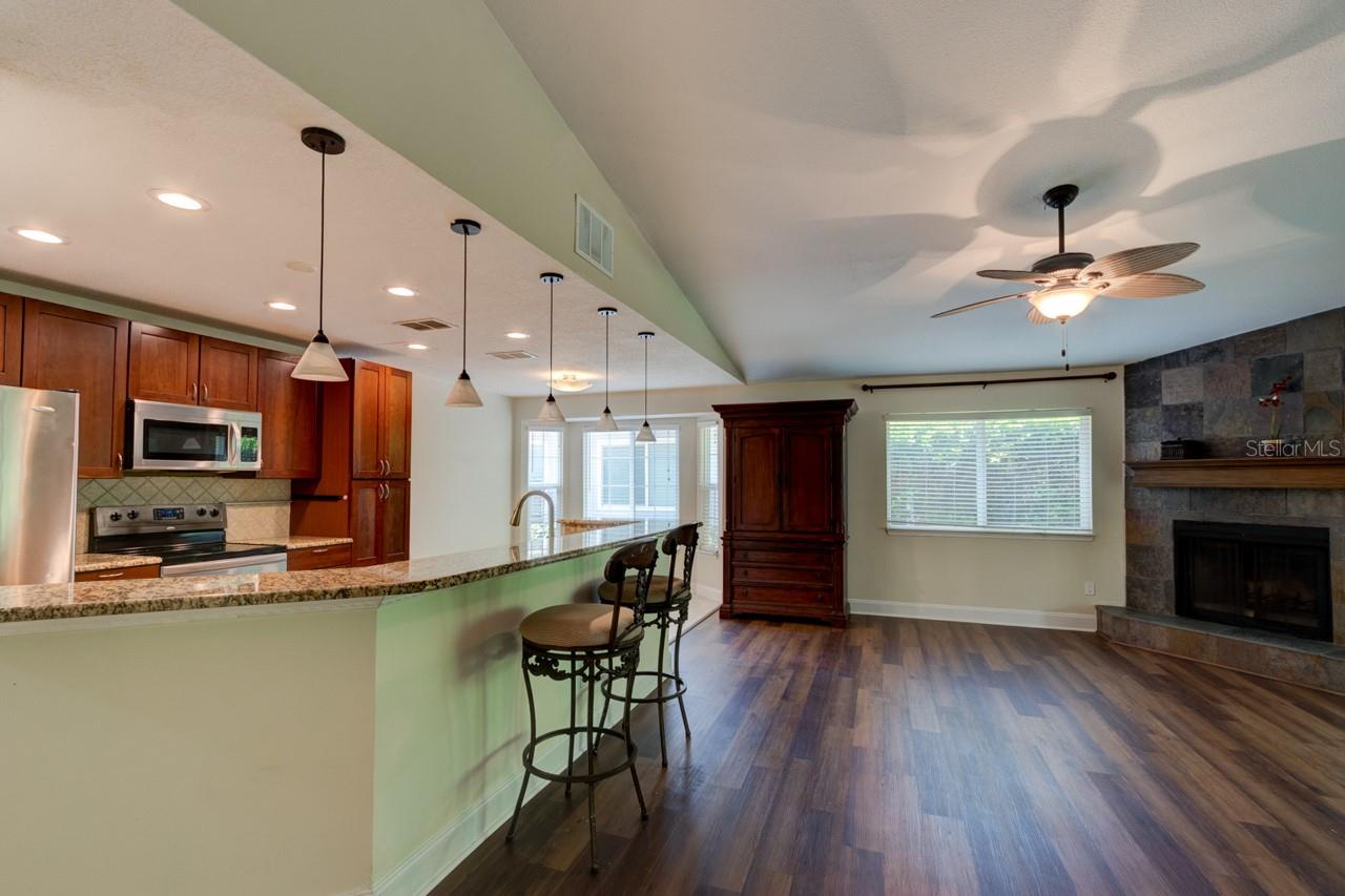 502 OSPREY LN