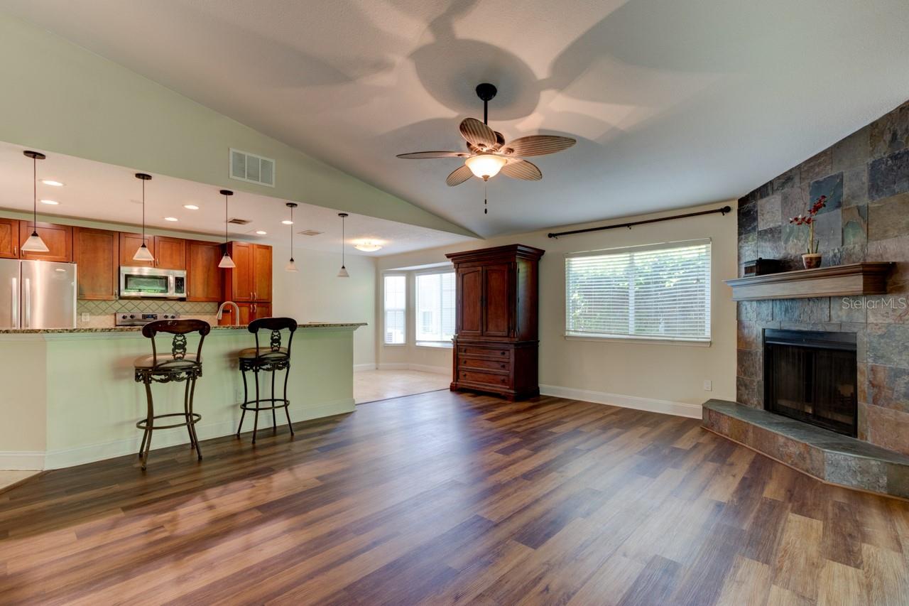 502 OSPREY LN