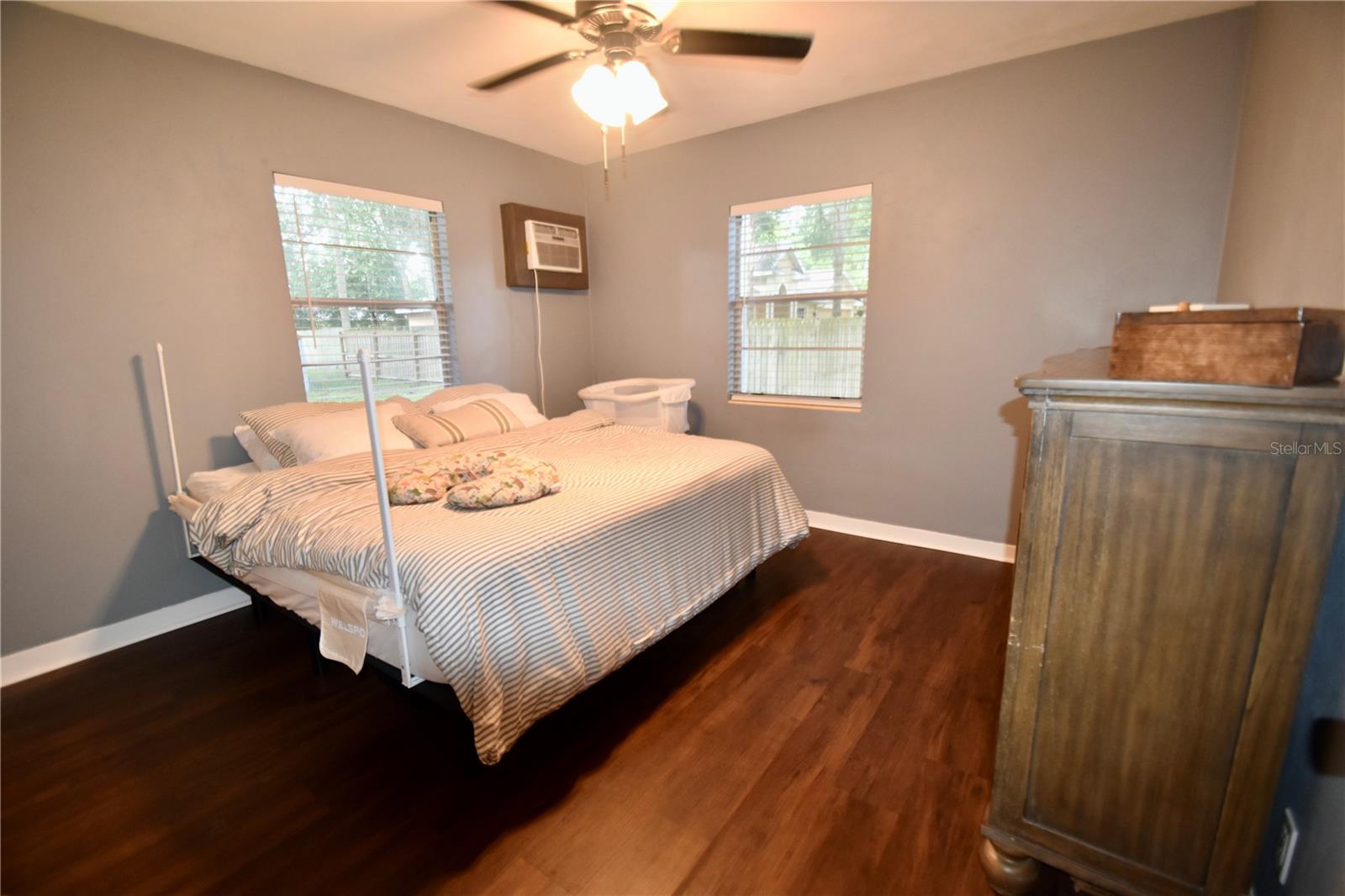 15 SMYRNA DR