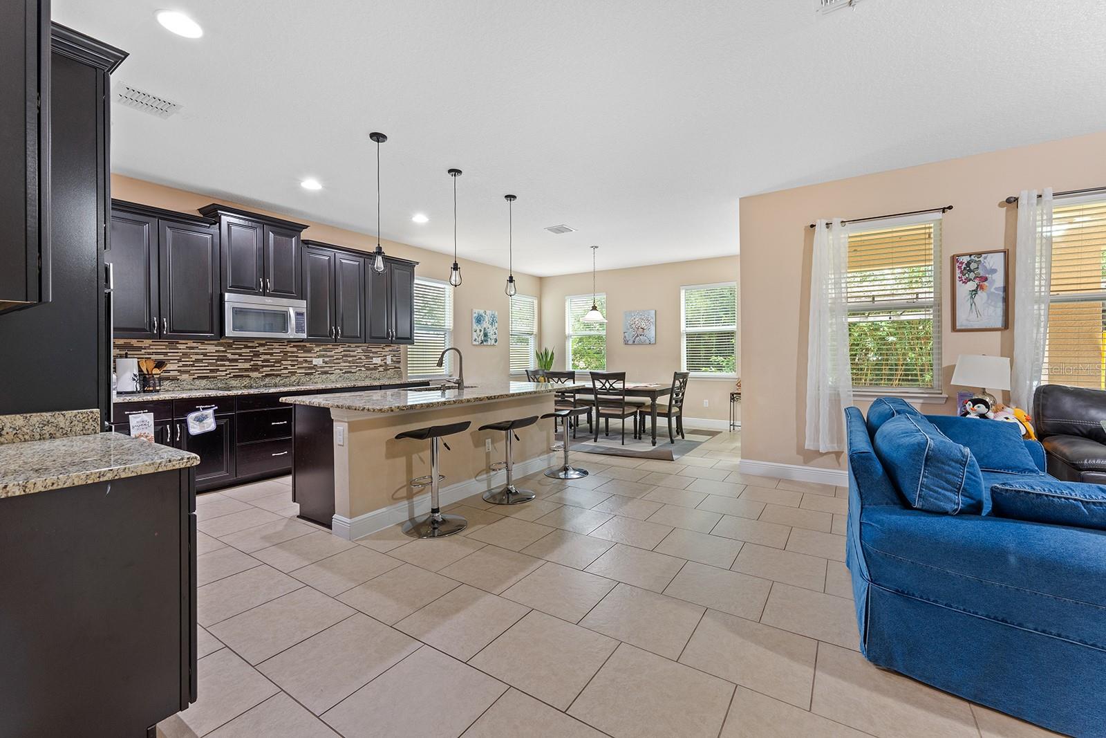 14775 GOLDEN SUNBURST AVE