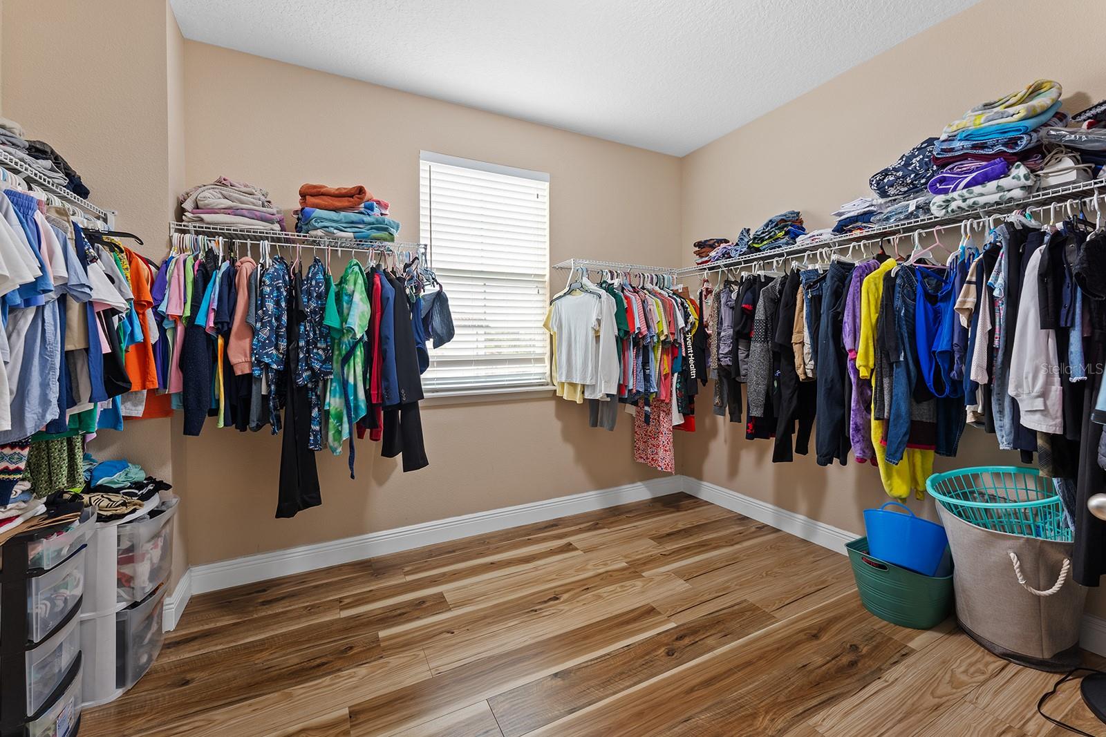 14775 GOLDEN SUNBURST AVE