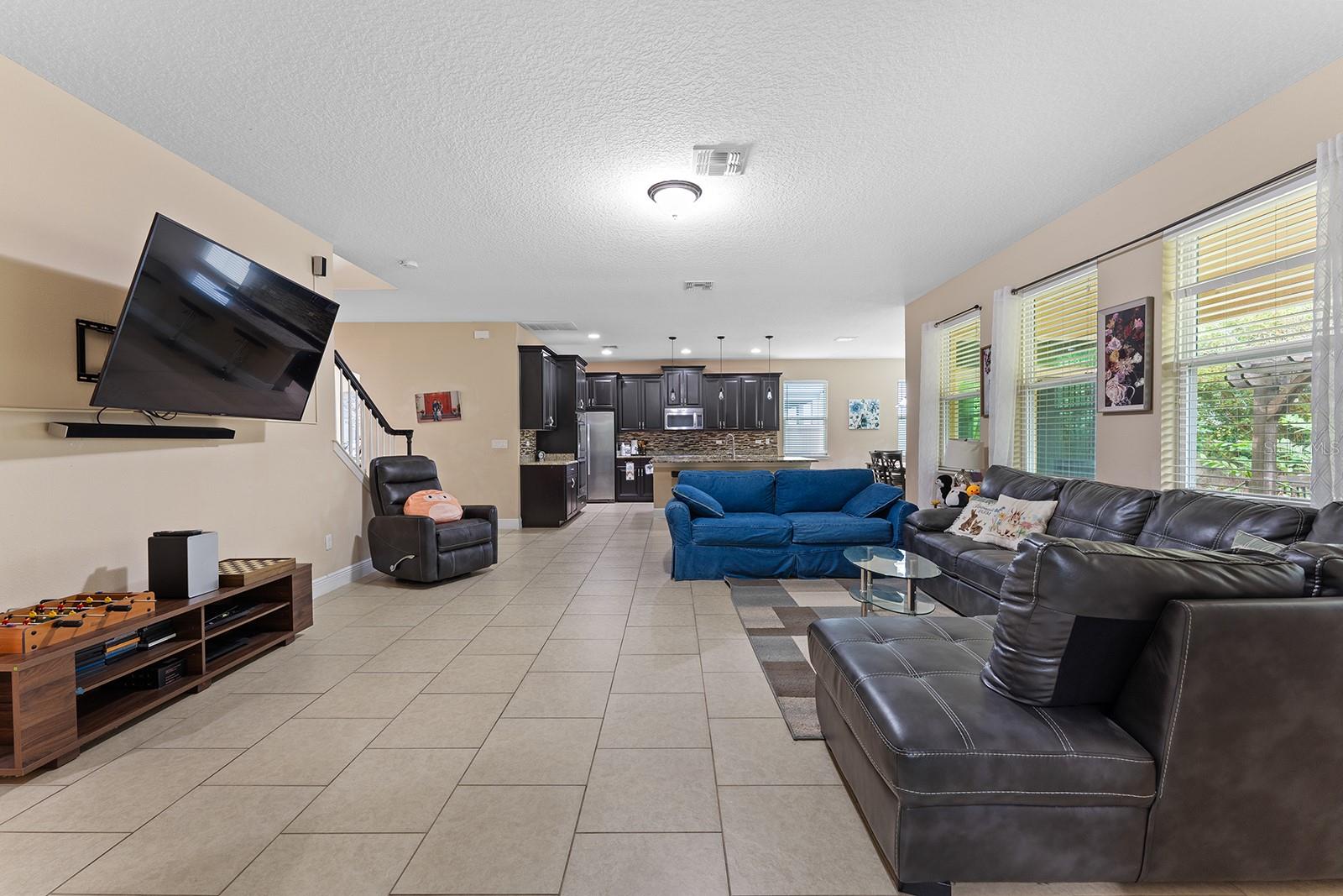 14775 GOLDEN SUNBURST AVE