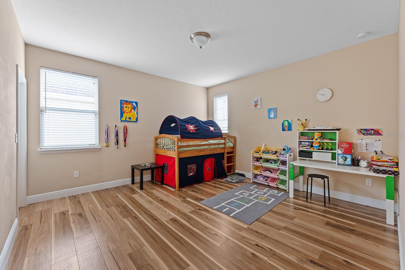 14775 GOLDEN SUNBURST AVE