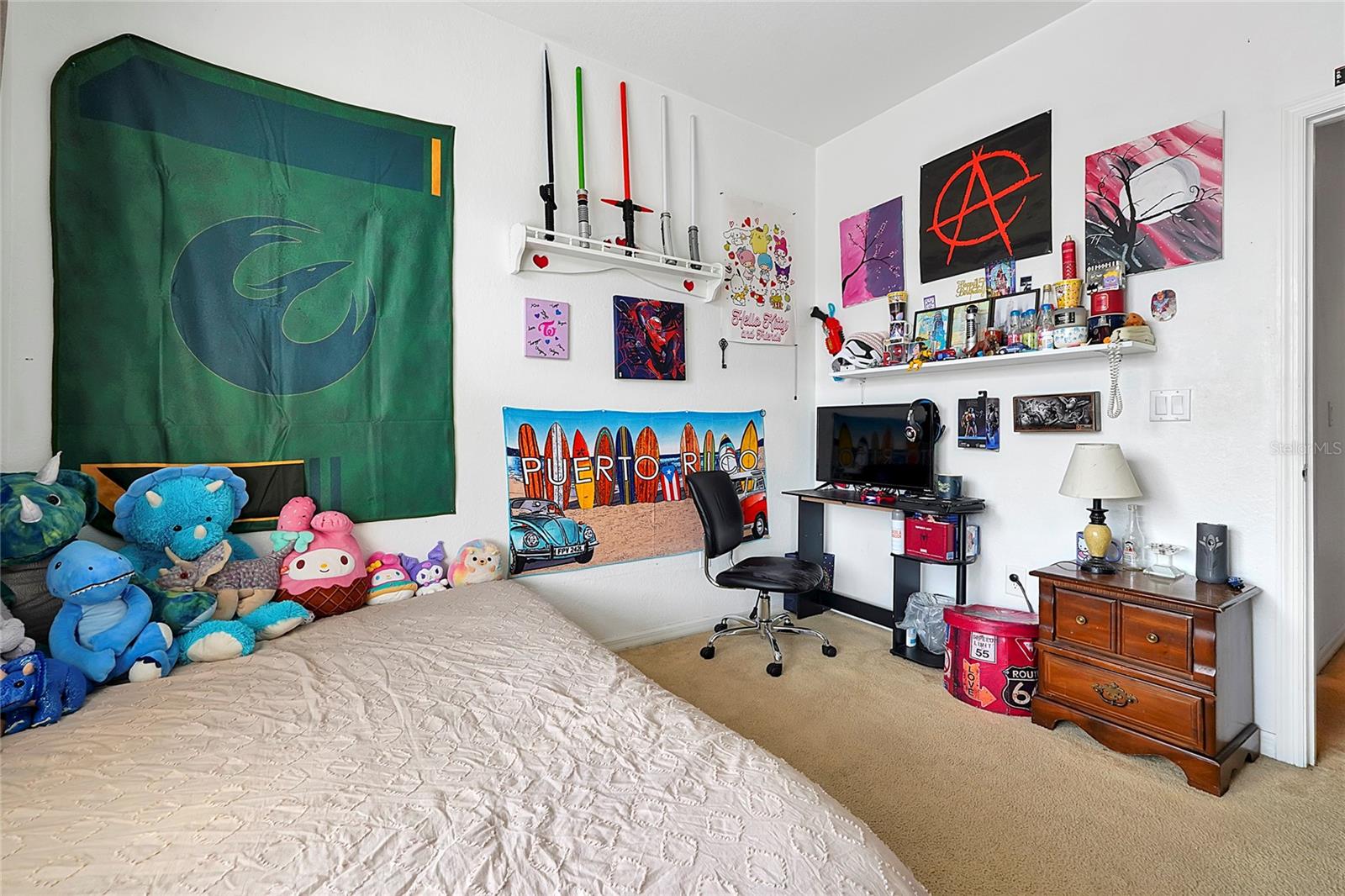 1378 PACIFIC RD