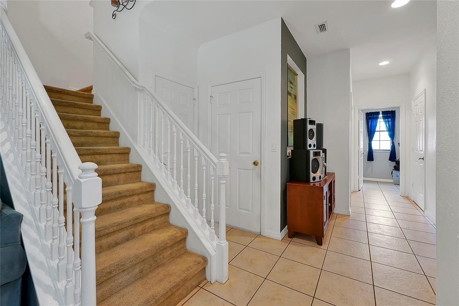 1378 PACIFIC RD