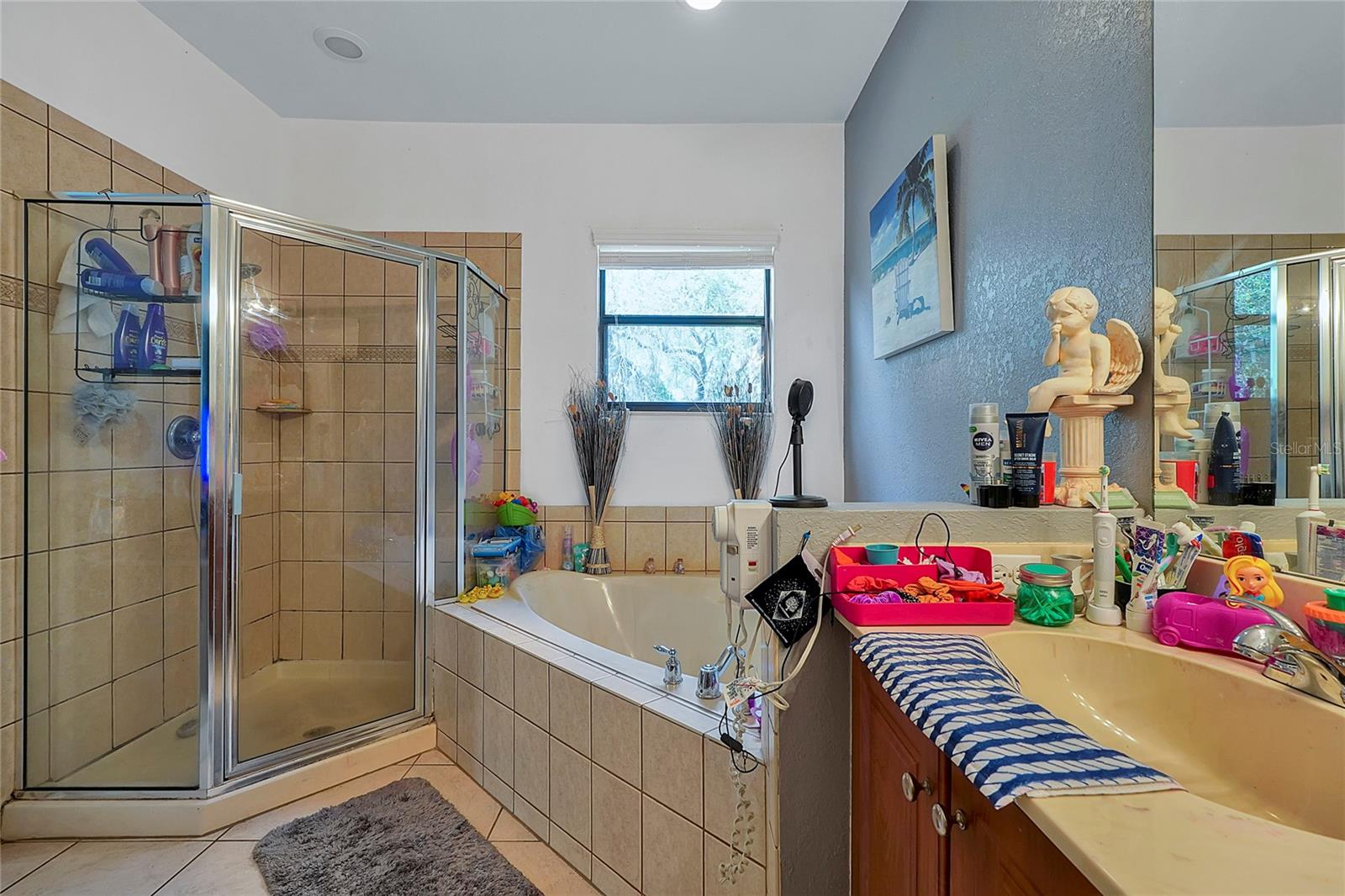 1378 PACIFIC RD