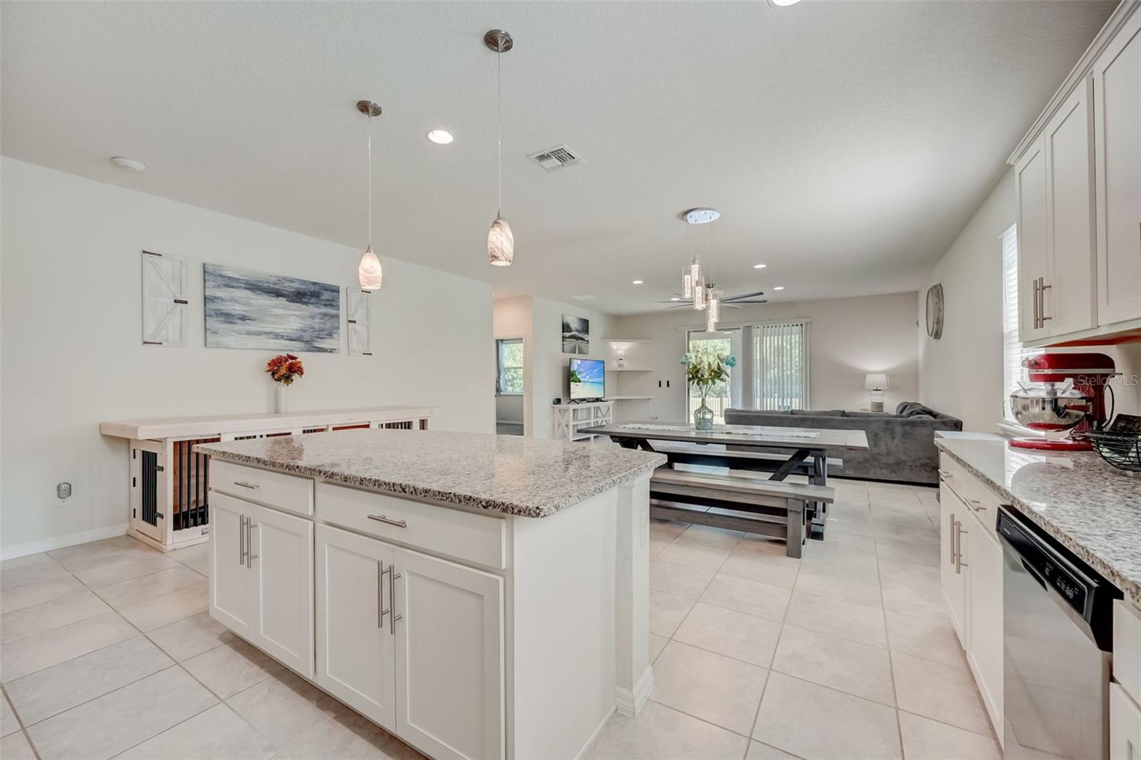17116 BASSWOOD LN