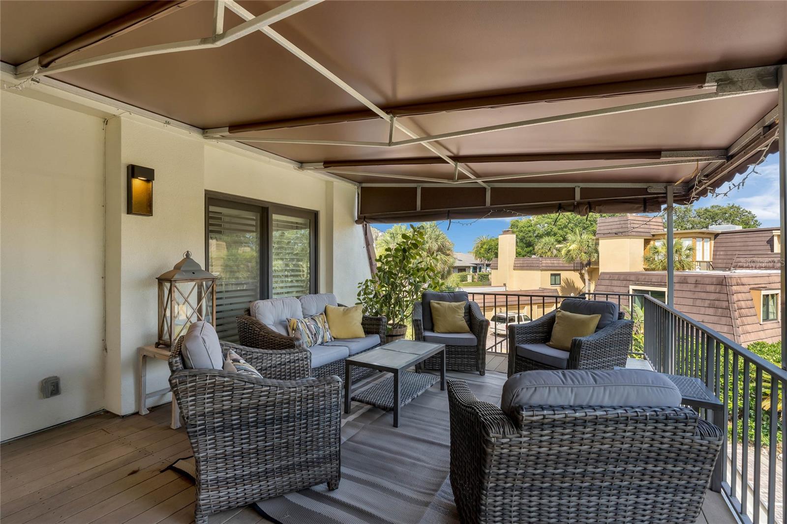 6212 MASTERS BLVD #301