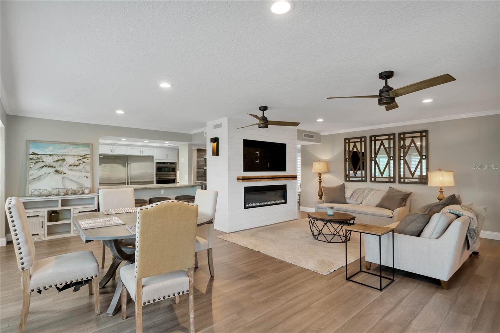 6212 MASTERS BLVD #301