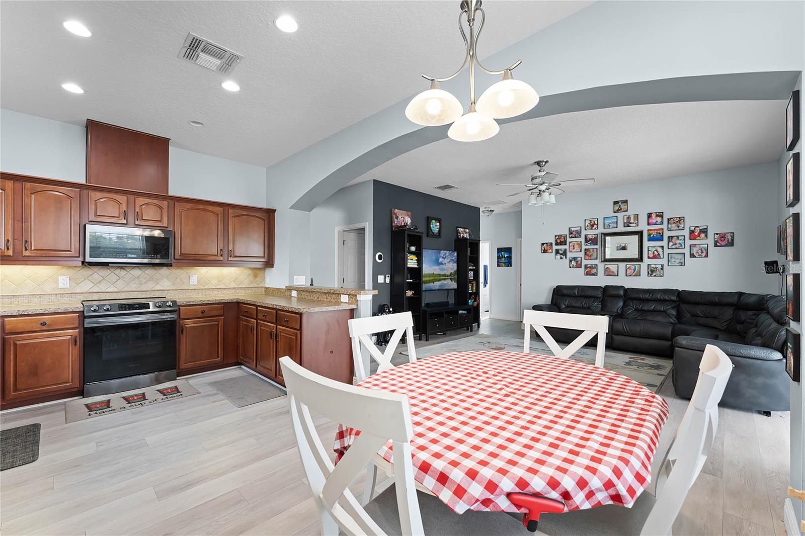 14949 STONEBRIAR WAY