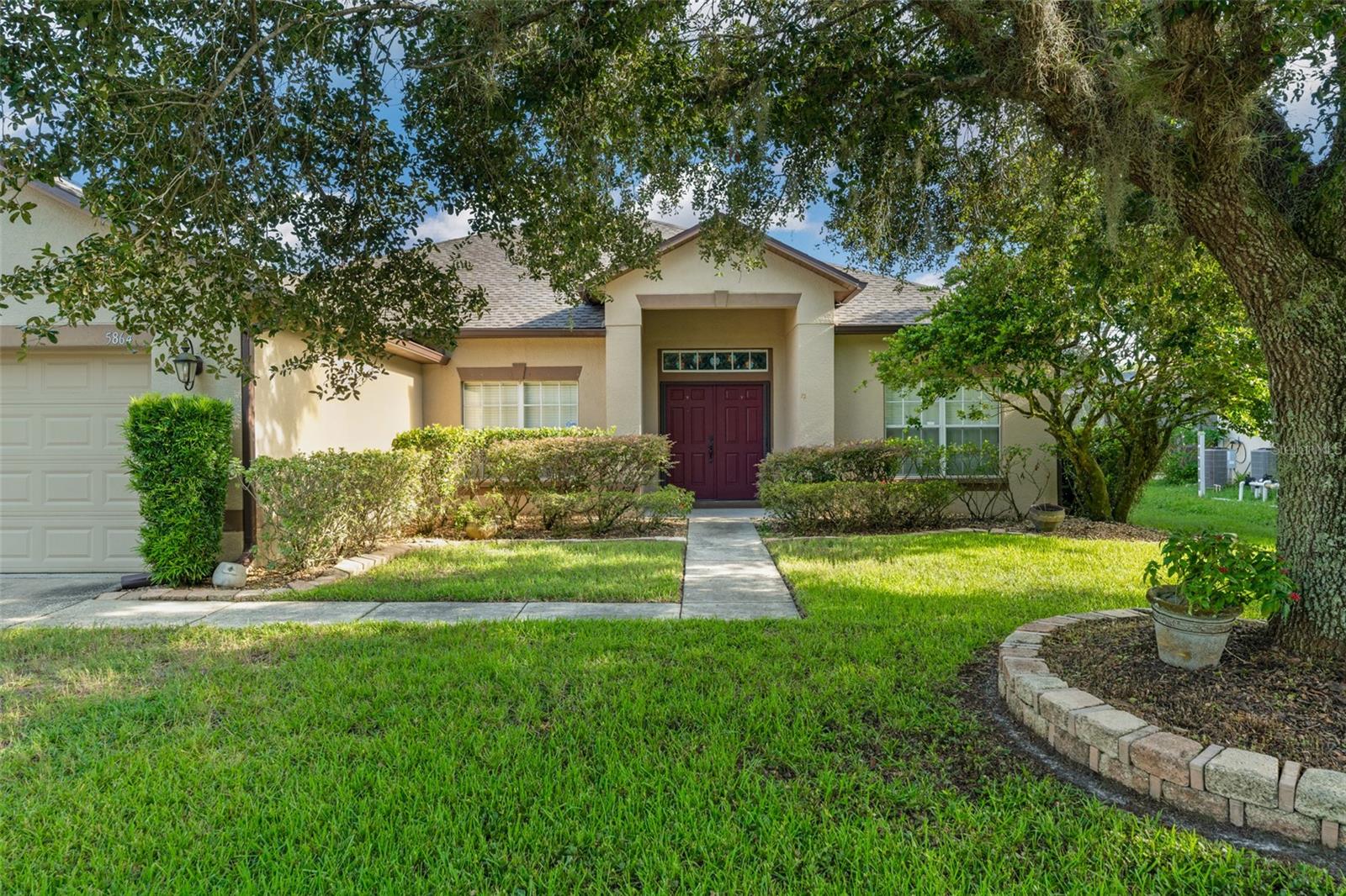 5864 AUTUMN CHASE CIR