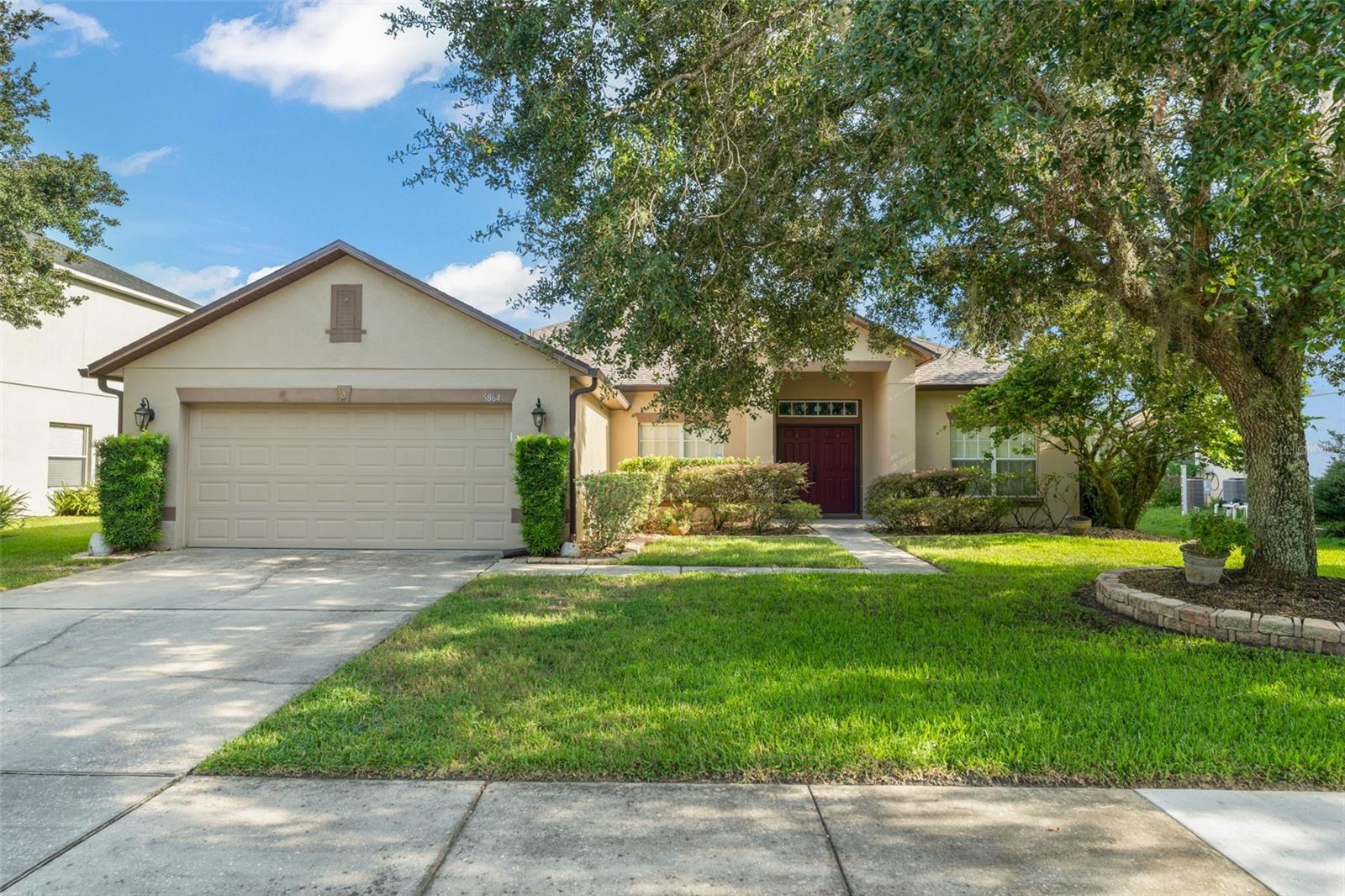 5864 AUTUMN CHASE CIR