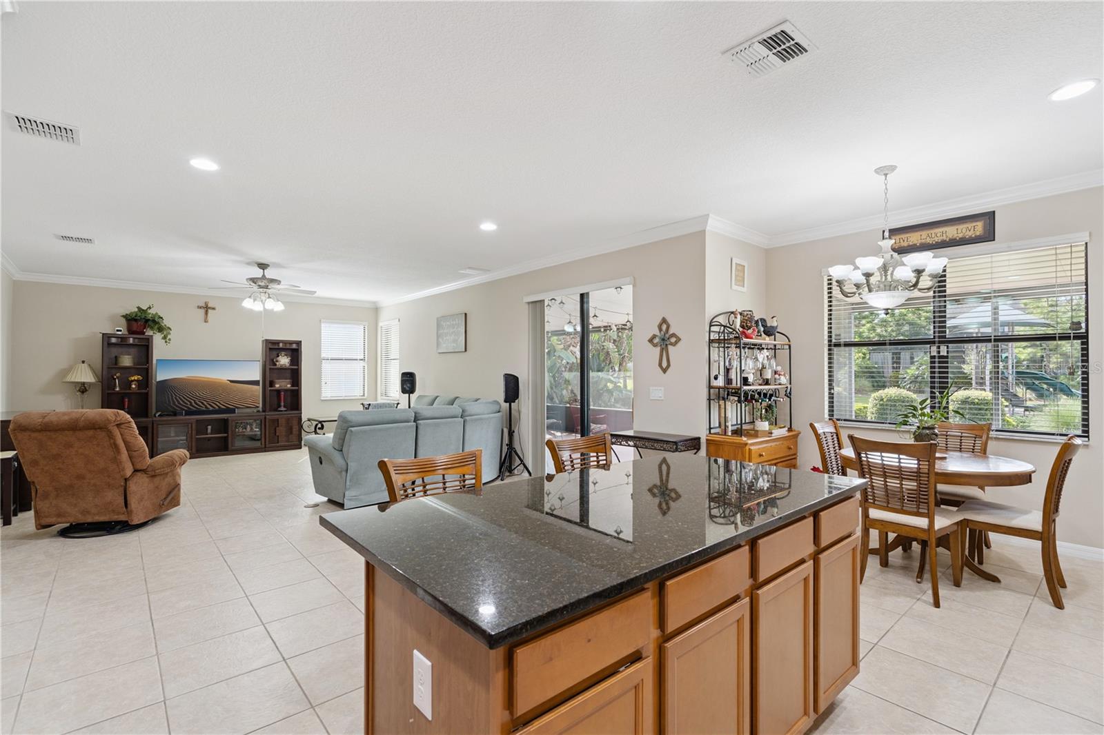 10000 LEYBURN CT