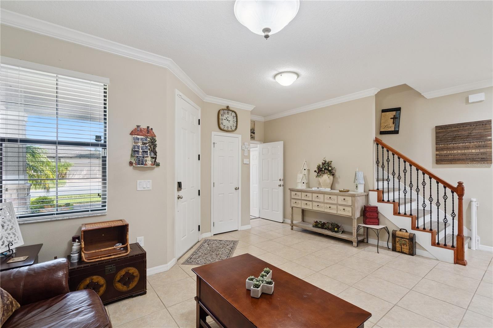 10000 LEYBURN CT