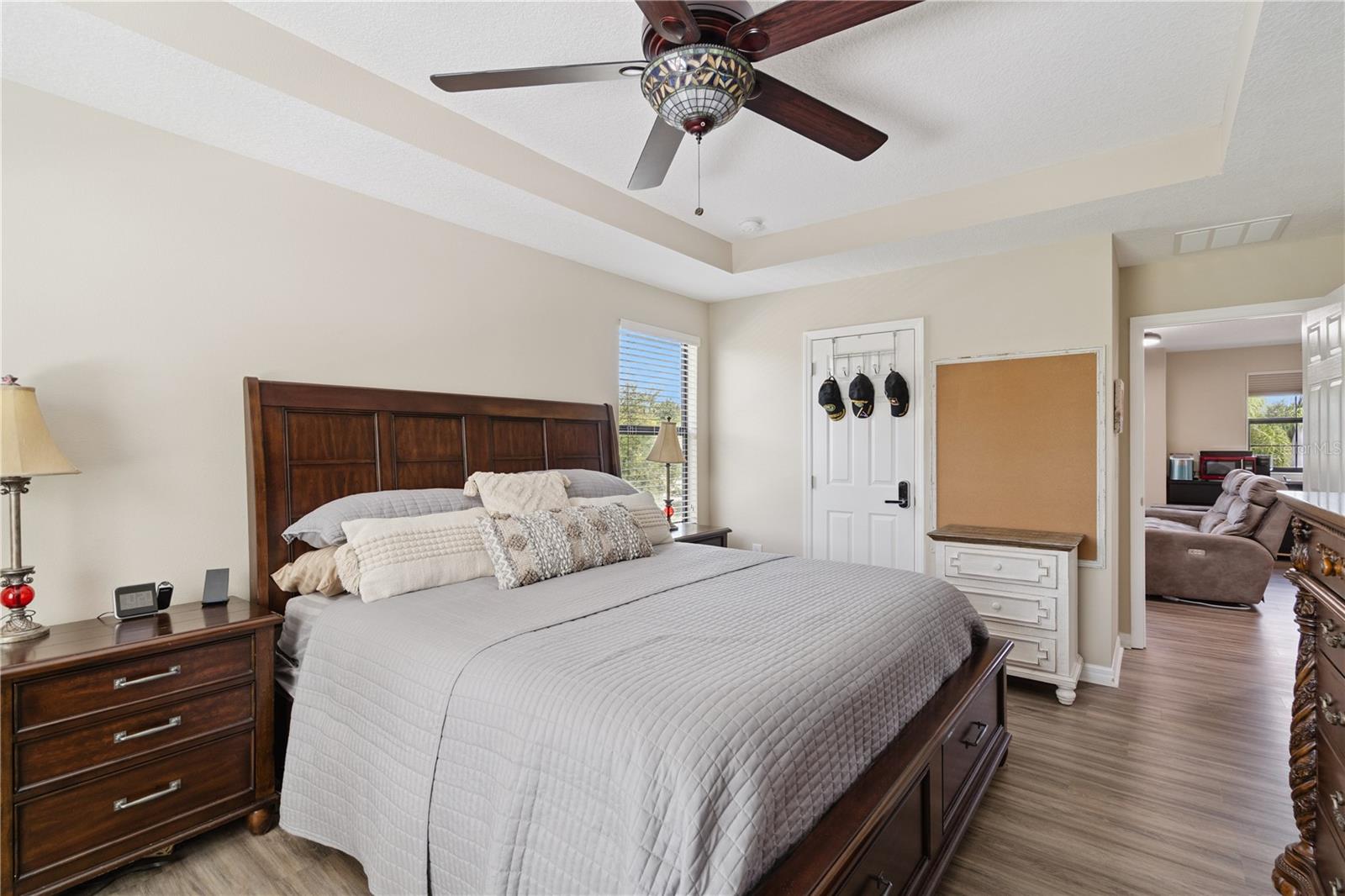 10000 LEYBURN CT