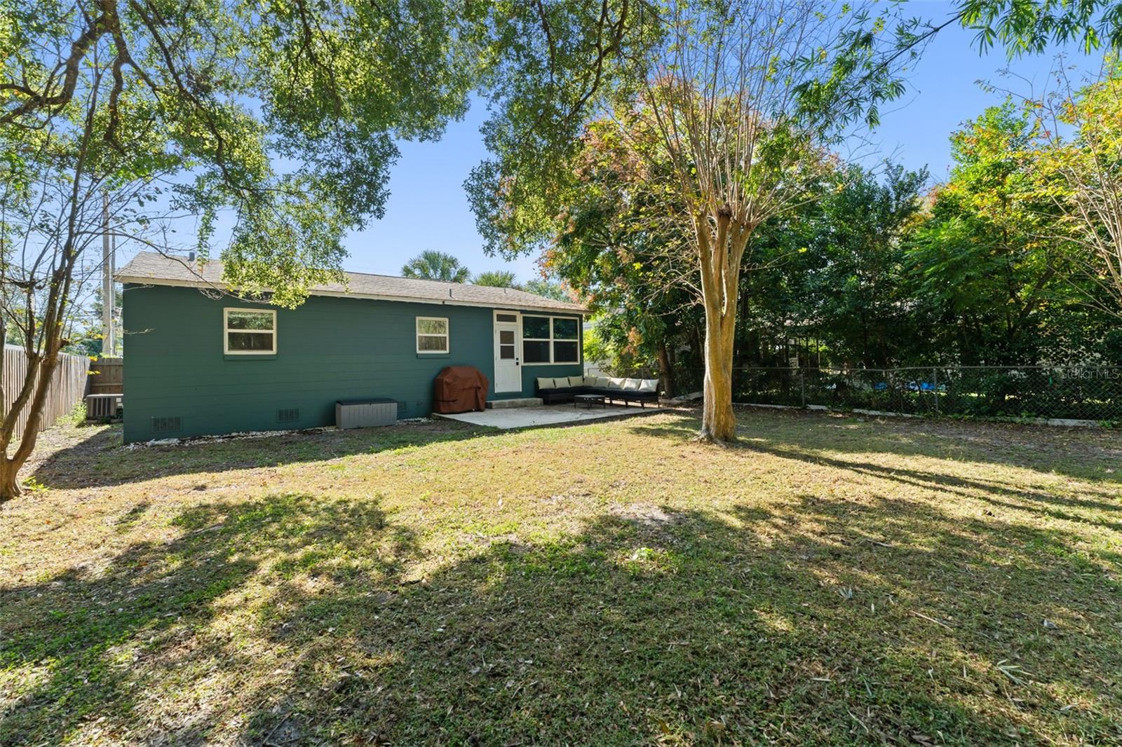 2005 VIRGINIA DR