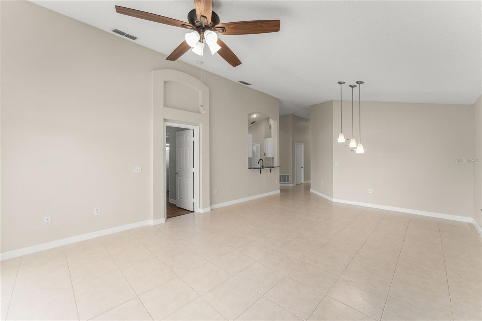 111 WINDY DUNE CT