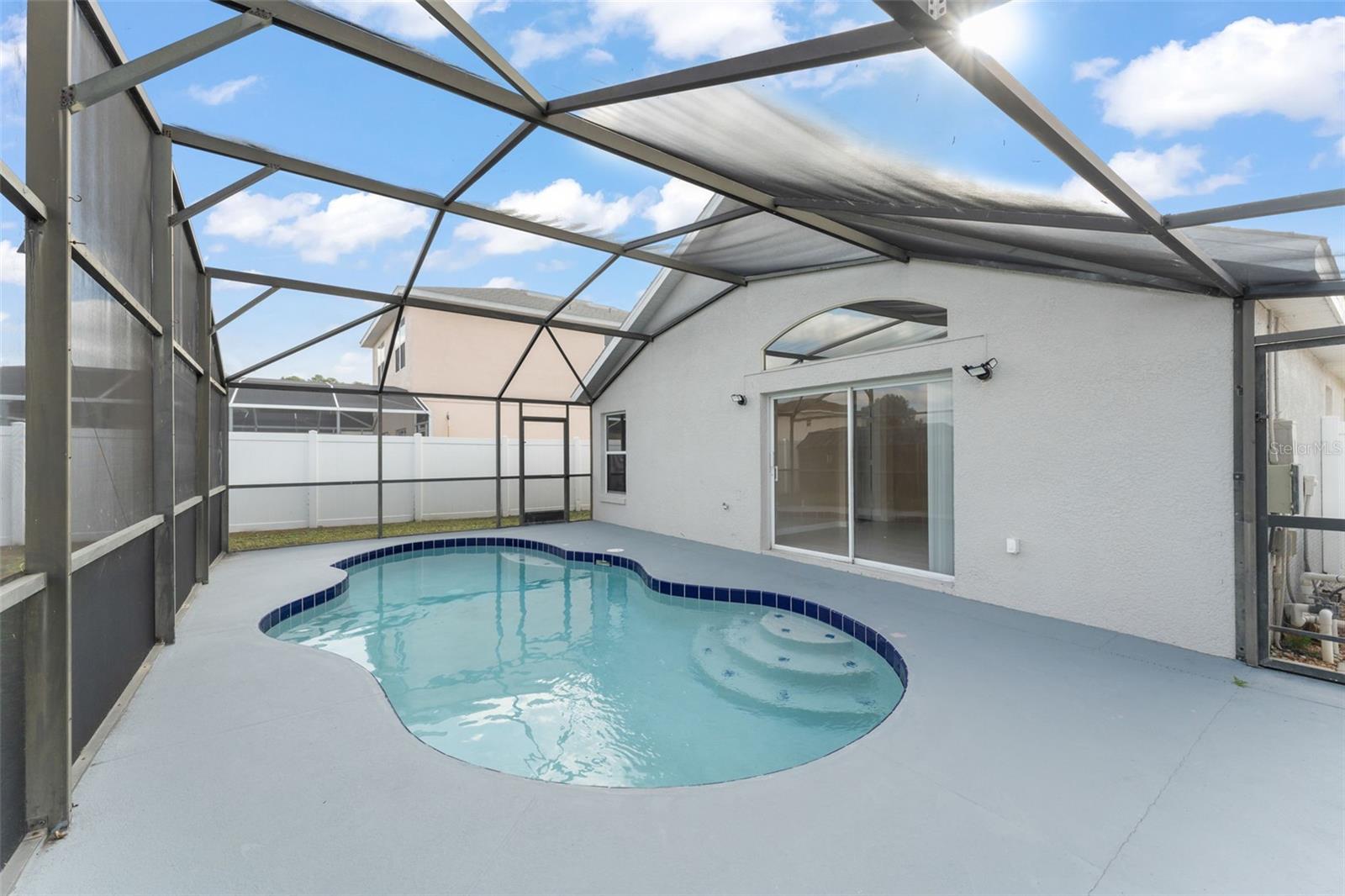 111 WINDY DUNE CT