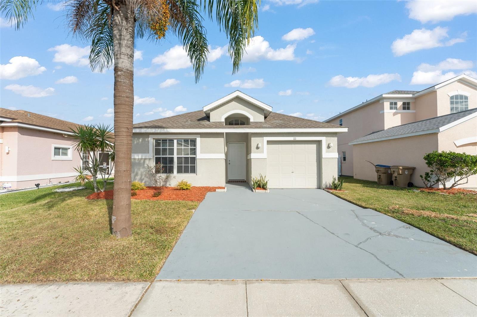 111 WINDY DUNE CT