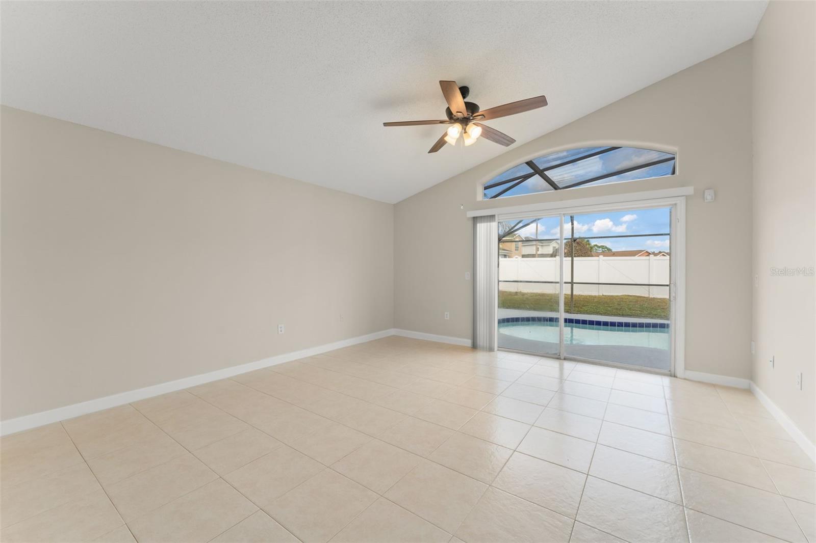 111 WINDY DUNE CT