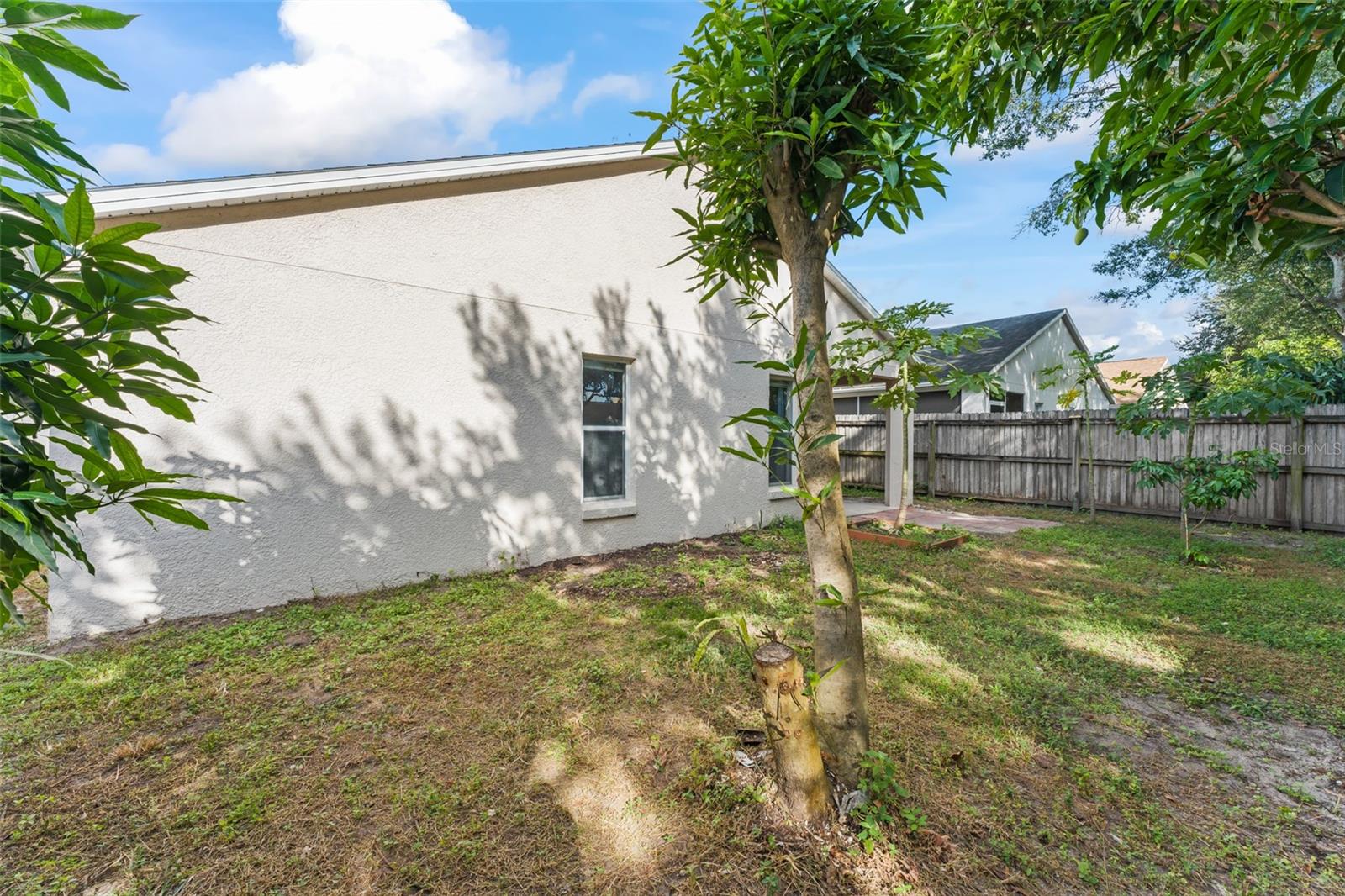 2374 BLUE SAPPHIRE CIR