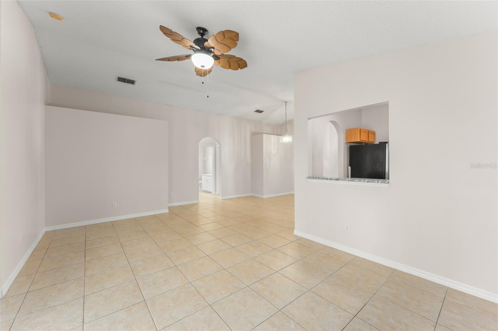 2374 BLUE SAPPHIRE CIR