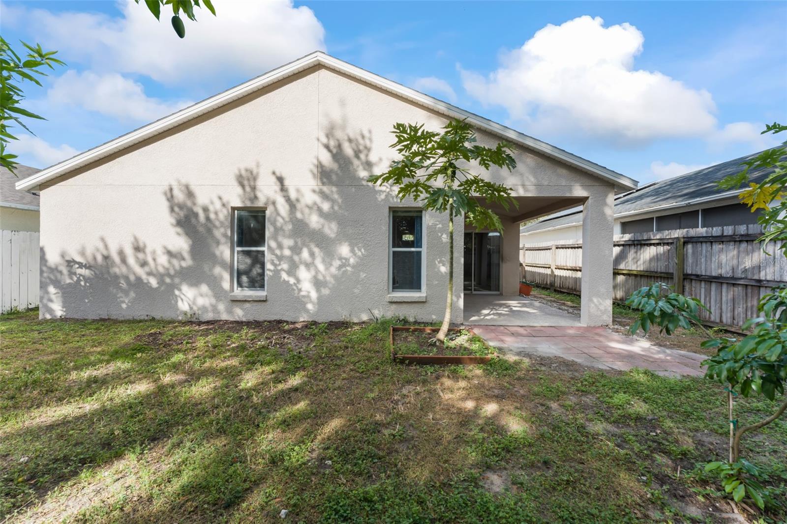 2374 BLUE SAPPHIRE CIR