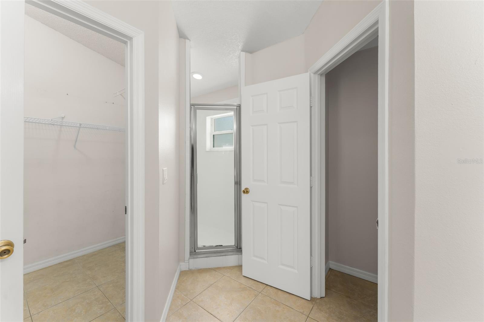 2374 BLUE SAPPHIRE CIR