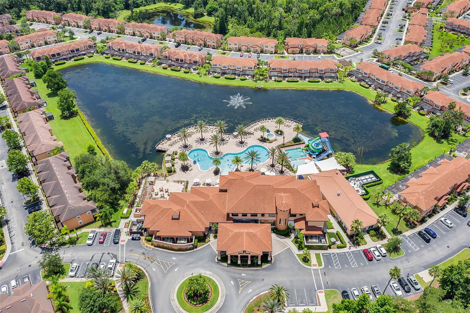 2715 ROADSTER LN