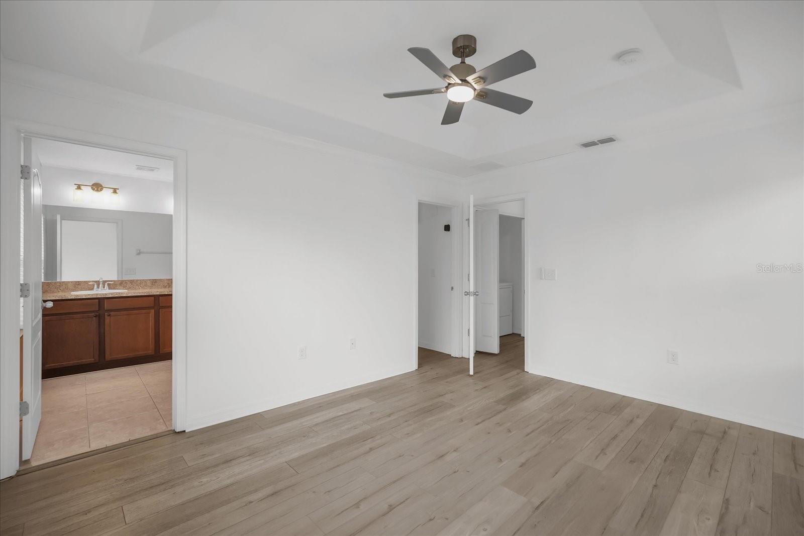 10815 SAVANNAH LANDING CIR