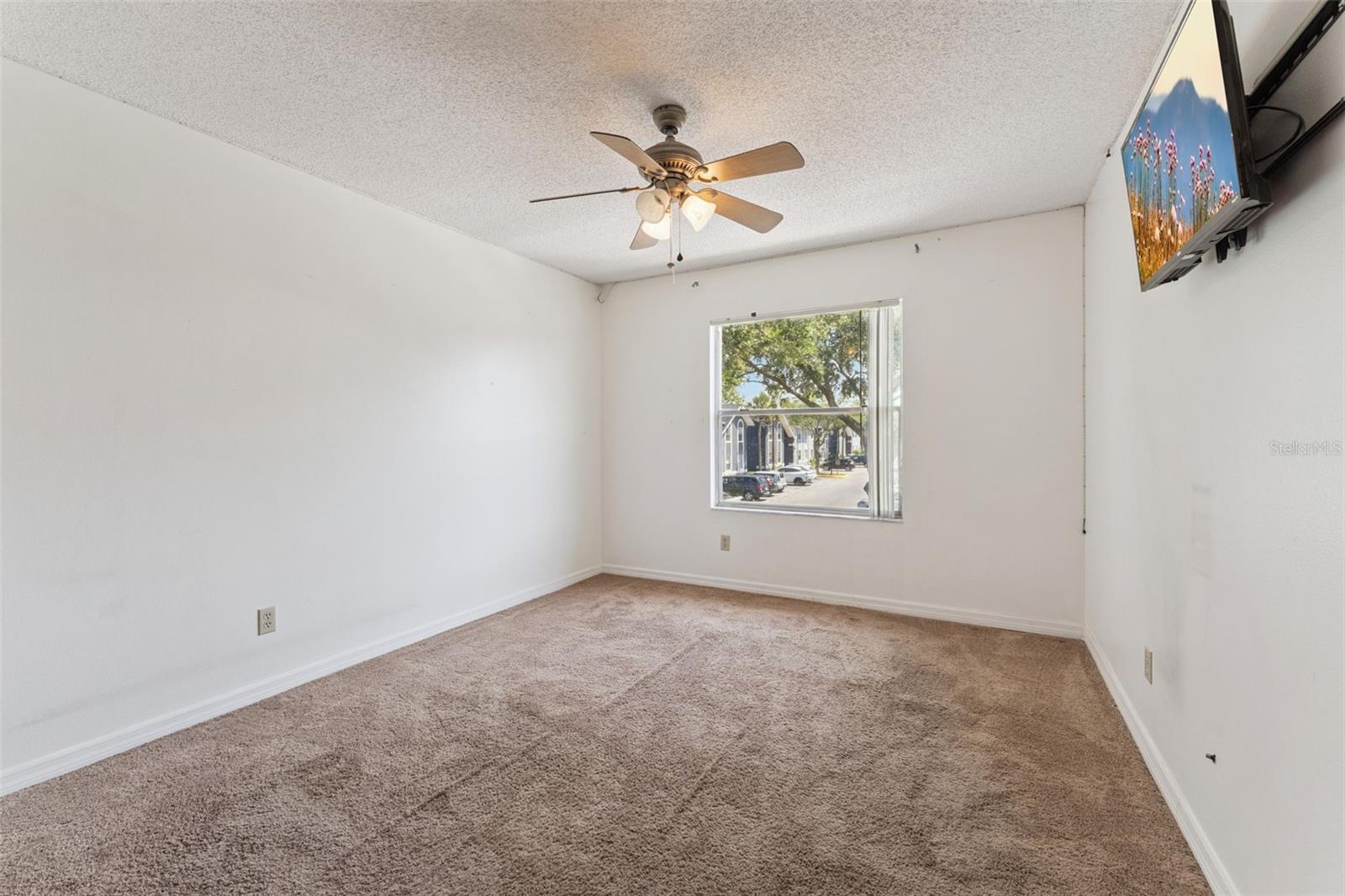 4202 PERSHING POINTE PL #7