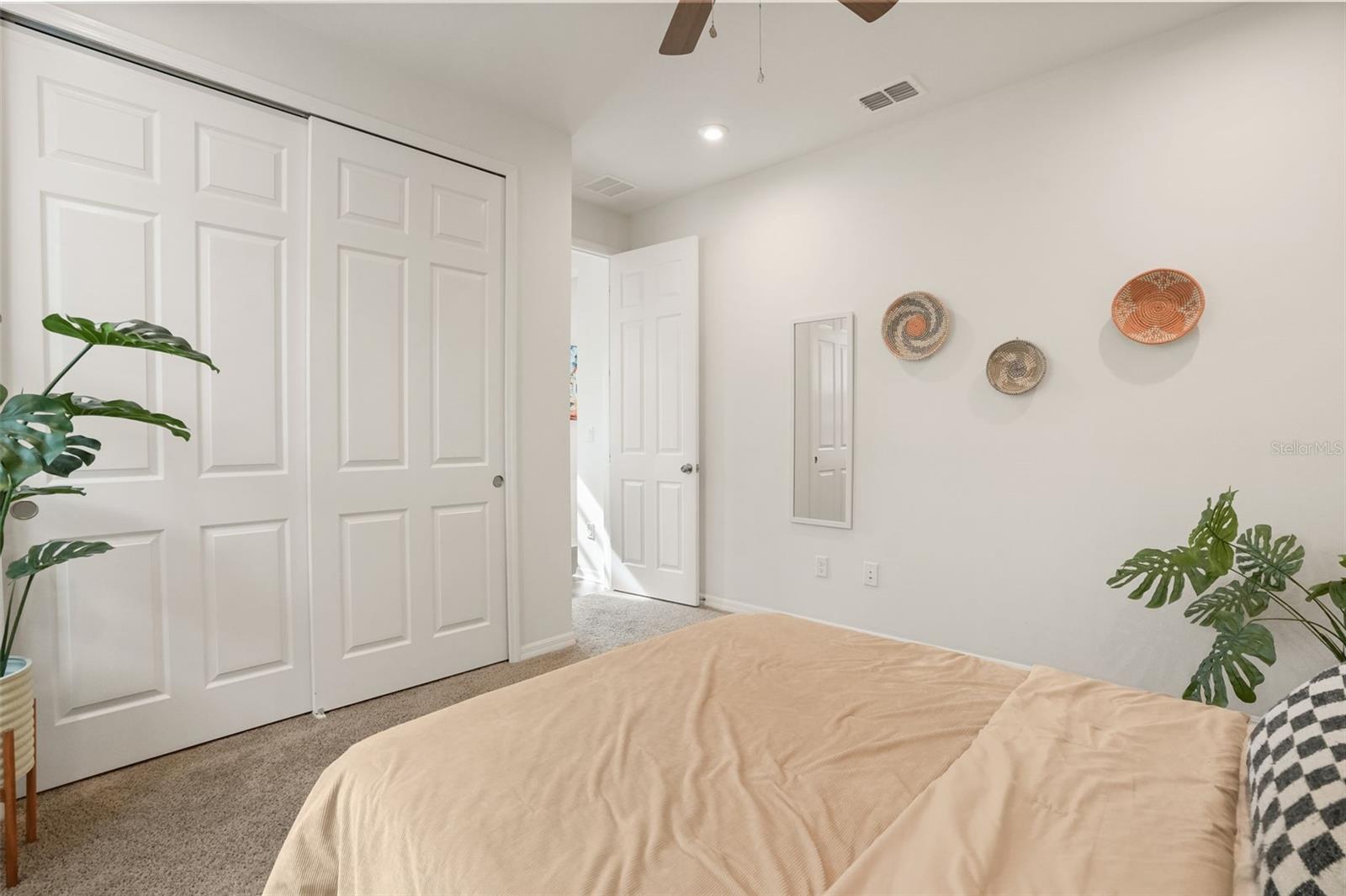1802 BLISSFUL DR