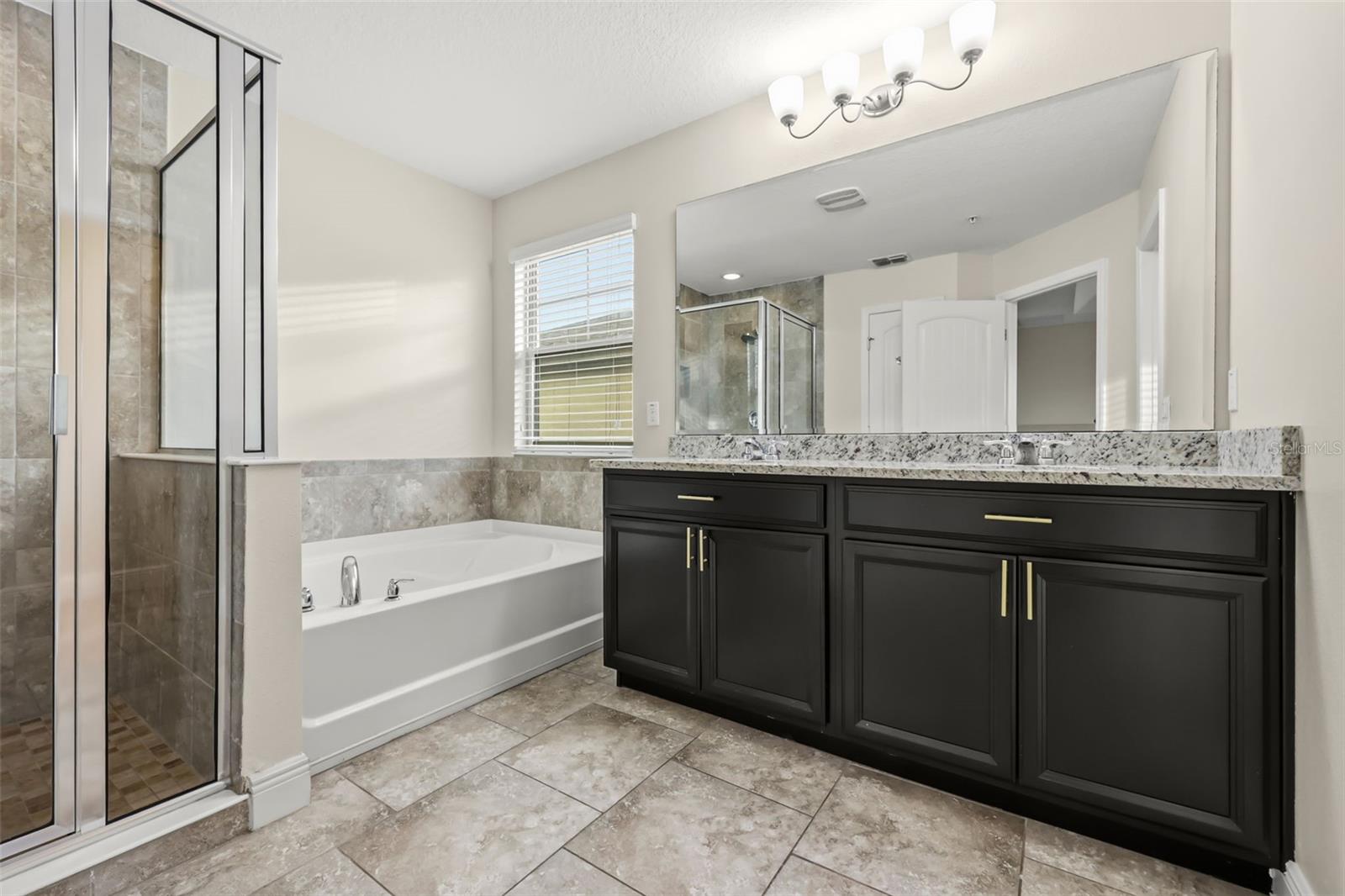 10522 GREEN IVY LN