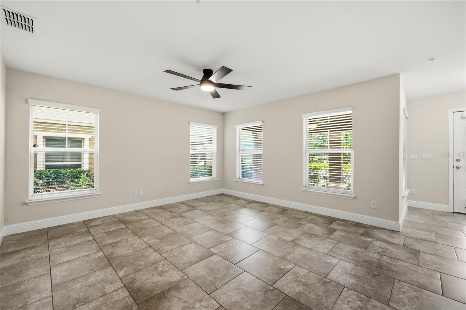 10522 GREEN IVY LN
