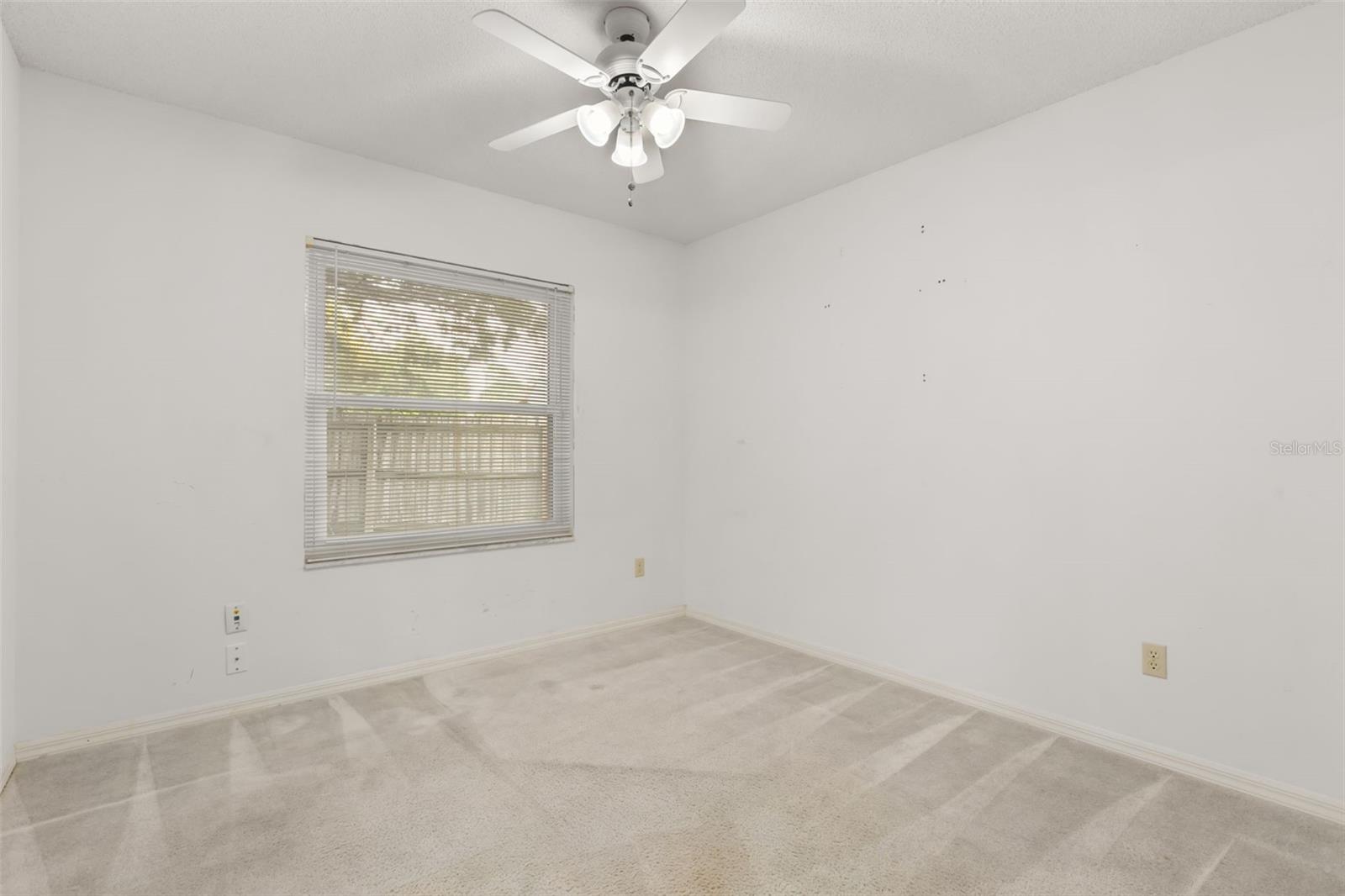 2556 TANDORI CIR