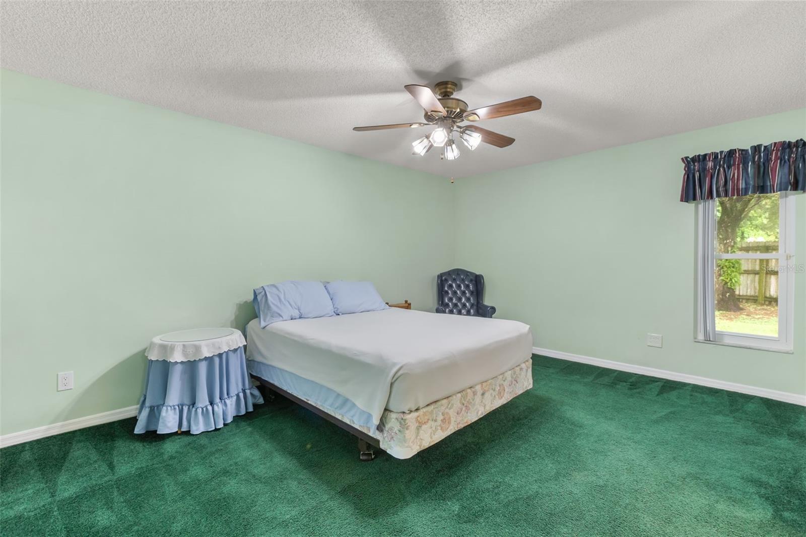 2556 TANDORI CIR