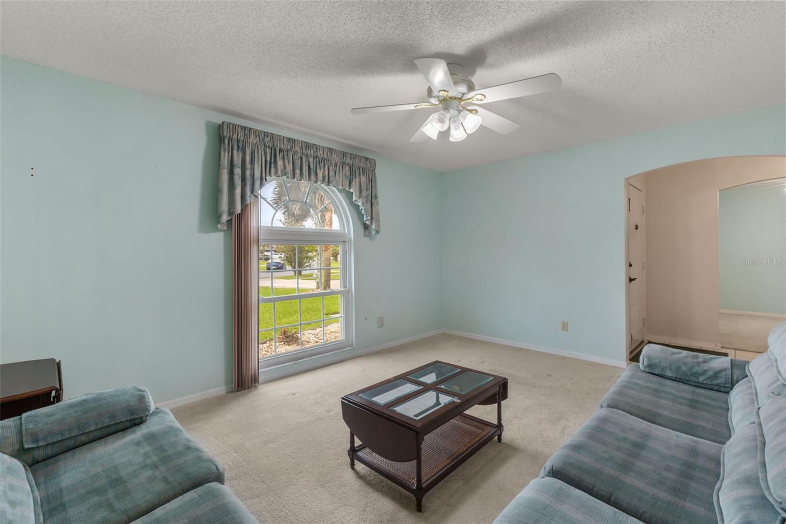 2556 TANDORI CIR