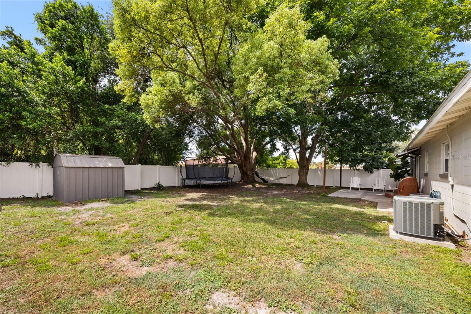 2126 ALBERT LEE PKWY
