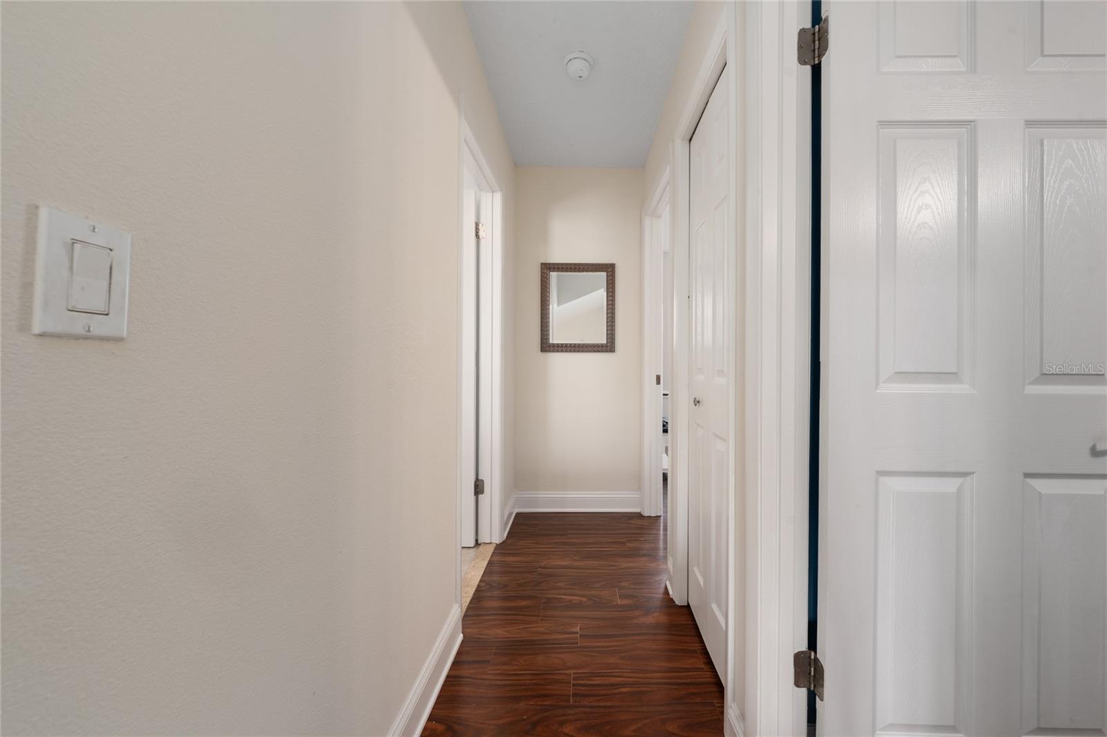 2200 KENTUCKY DERBY DR