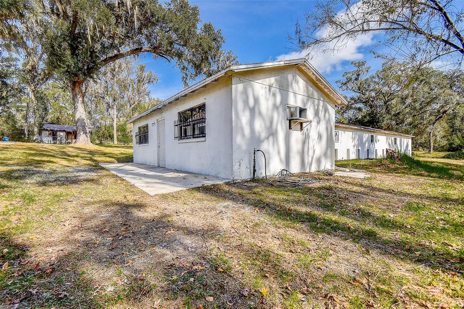6234 NEFF LAKE RD