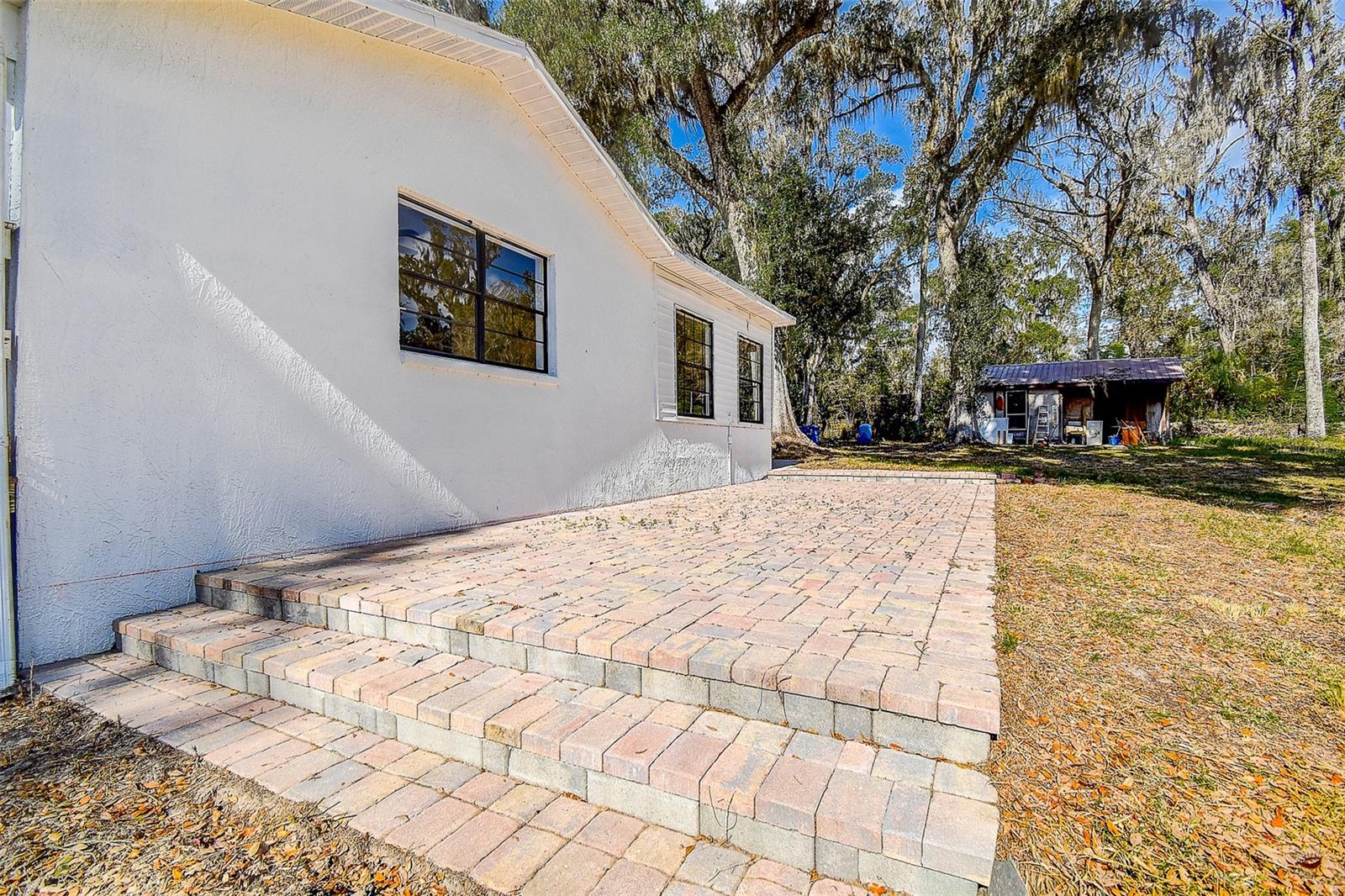 6234 NEFF LAKE RD