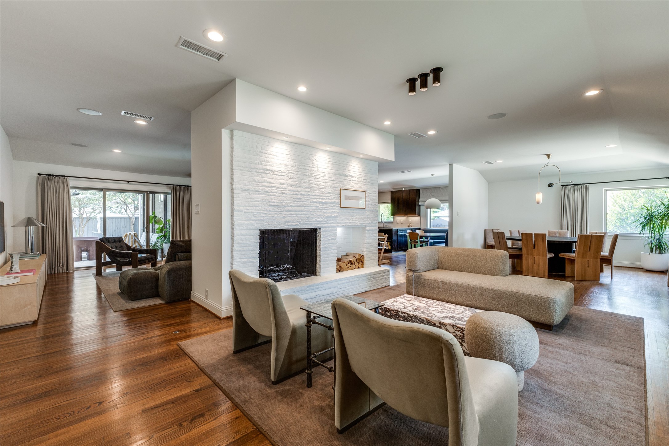 5302 Edmondson Avenue