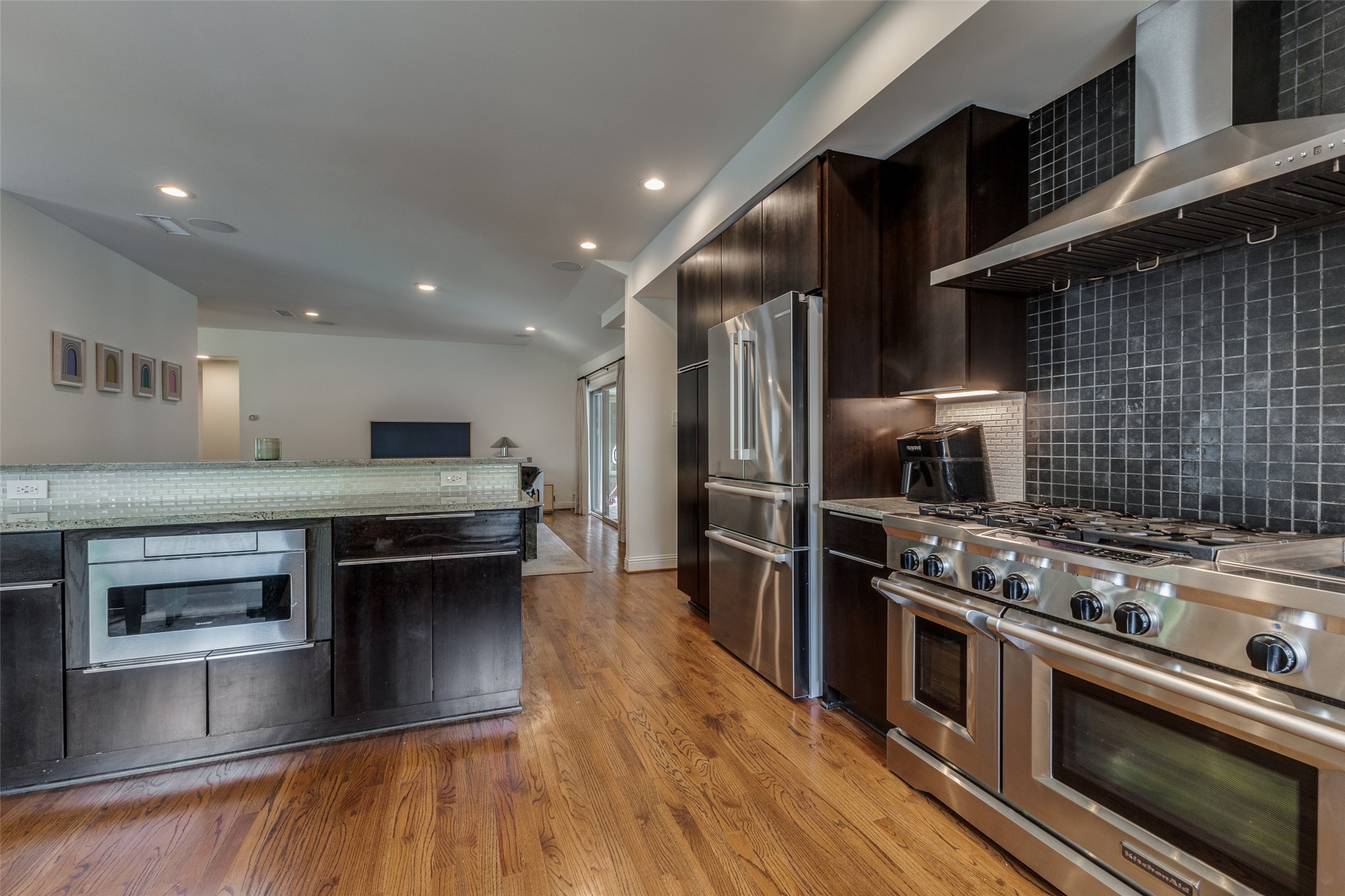 5302 Edmondson Avenue