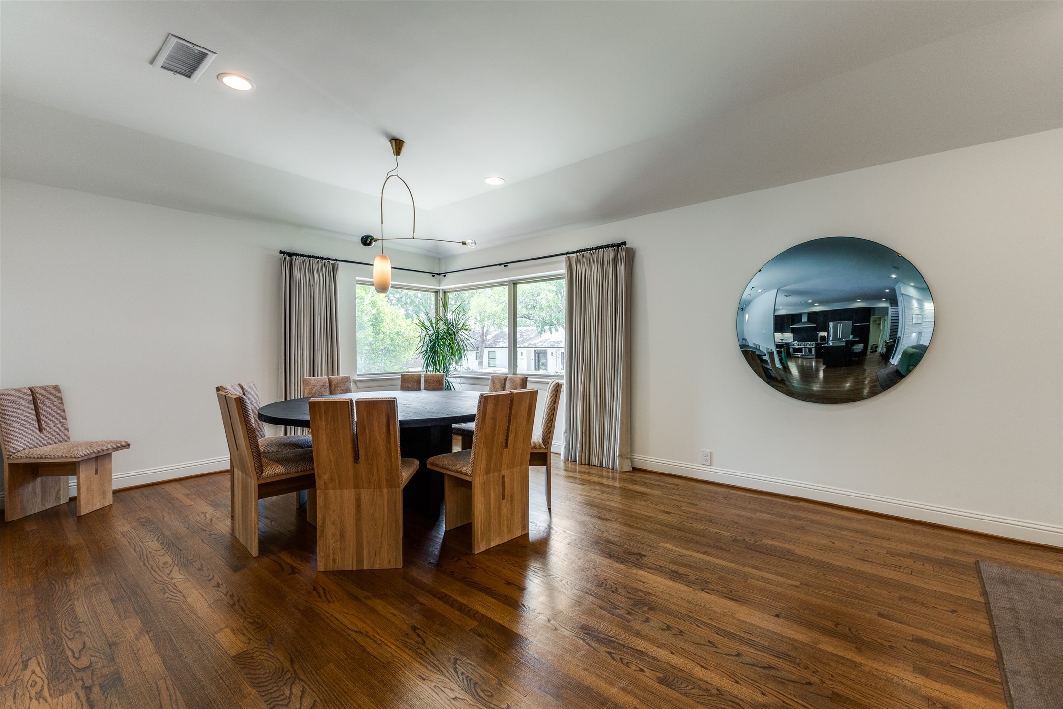 5302 Edmondson Avenue